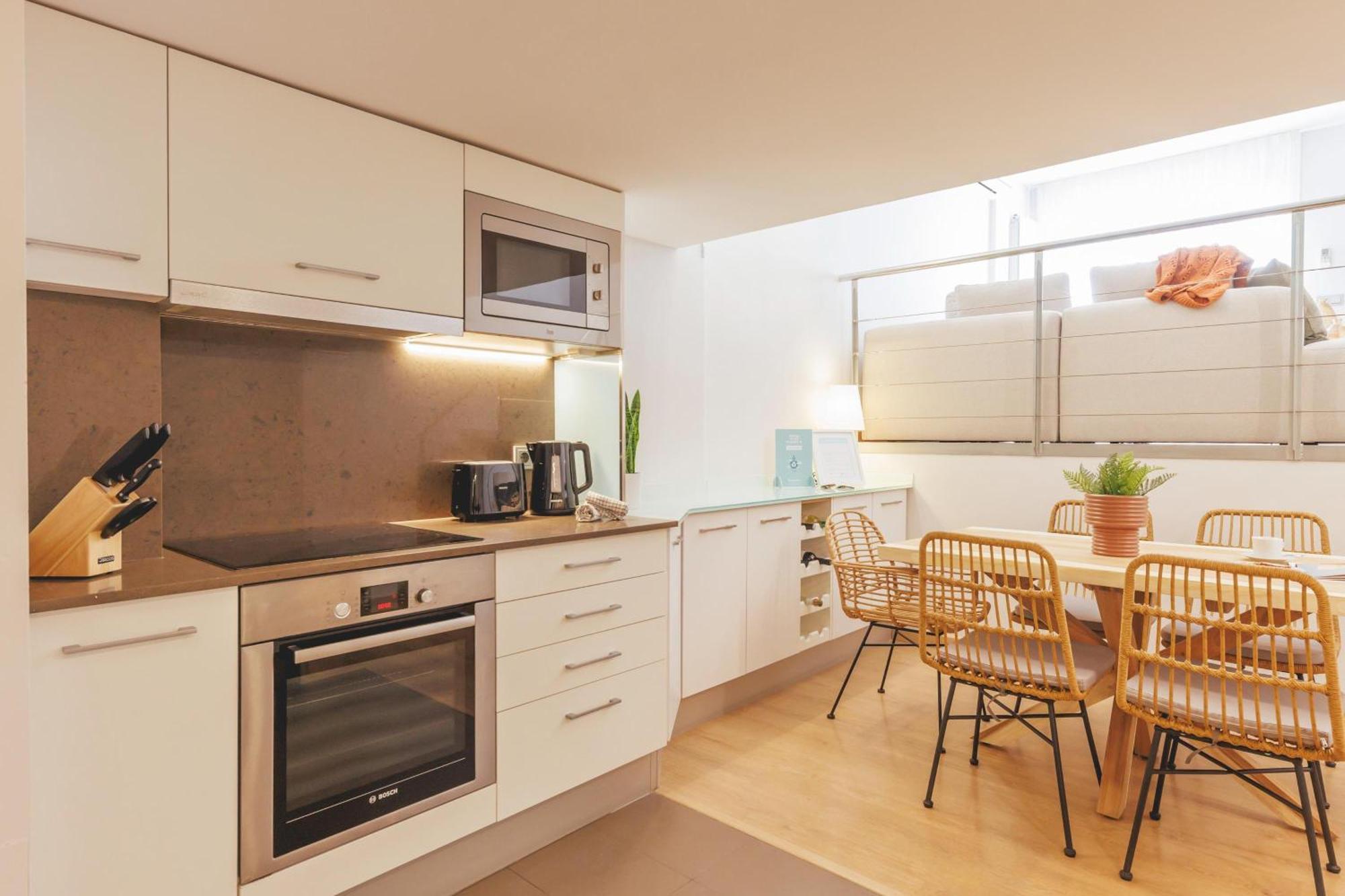 Bravissimo Hortes, 3-Bedroom Centre Apartment Жерона Екстер'єр фото